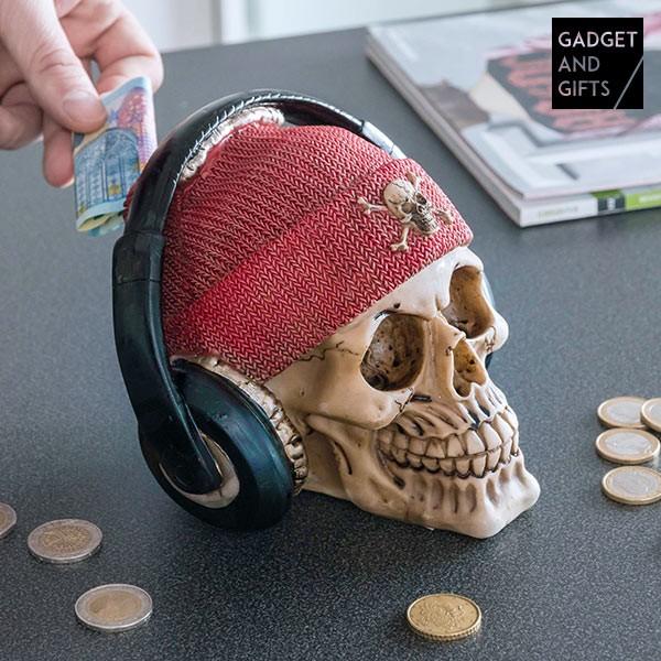 Vásárlás: BigBuy Gadget and Gifts kalóz koponya persely fejhallgatóval  Persely árak összehasonlítása,  GadgetandGiftskalózkoponyaperselyfejhallgatóval boltok