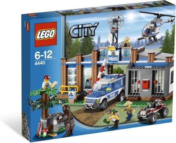 Vásárlás: LEGO® City Erdei rendőrkapitányság 4440 LEGO árak  összehasonlítása, CityErdeirendőrkapitányság4440 boltok