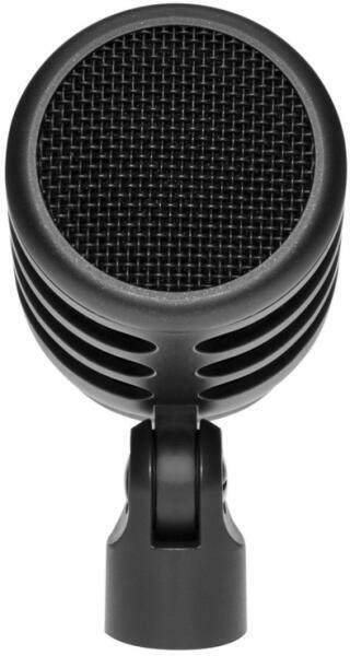 TG D70