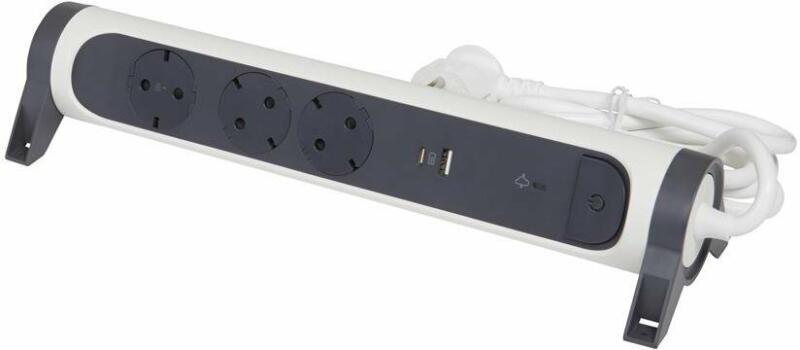 3 Plug + 2 USB 1,5 m Switch (694508)