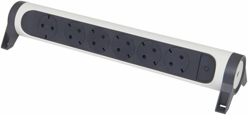 6 Plug Switch 694547