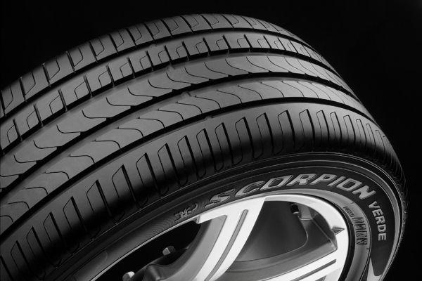 SCORPION VERDE AO 235/55 R17 99V