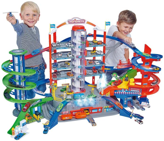 7 emeletes parkolóház kisautókkal (2059989)