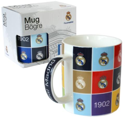 Vásárlás: Ars Una Real Madrid kockás porcelán bögre díszdobozban (92467071)  Pohár árak összehasonlítása, Real Madrid kockás porcelán bögre díszdobozban  92467071 boltok