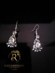 Radi handmade Обеци със сребристи кристали и камъни (252-Рћ)