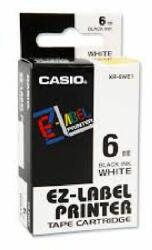 Casio Cimkéző, feliratozó szalag, 6 mm, fehér, XR 6 WE1 (XR 6 WE1)