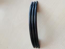 AT Műanyag bútorfogantyú, fekete színű, 64 mm furattávval, 10 db (3P_3_Fekete_64)