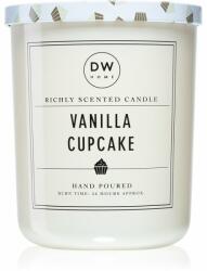 DW HOME Signature Vanilla Cupcake lumânare parfumată 434 g