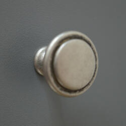 ITALMETAL Fém bútorgomb, sarki ezüst színű (IT_PZ31_25_15)