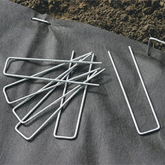 Nortene Talajtakaró rögzítéséhez leszúrható fémkapocs - 17 cm x 3.5 cm (10 darab) (140503)