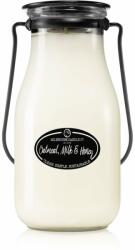 Milkhouse Candle Milkhouse Candle Co. Creamery Oatmeal, Milk & Honey lumânare parfumată Milkbottle 397 g