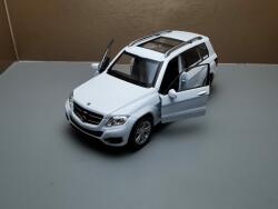 Welly Mercedes Benz GLK (x204 facelift) White 20121/43 (17227)