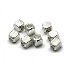 Margele Alama Argintata Patrat - 5x5 mm- 12 Buc