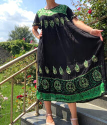 Ie traditionala Rochie Brodata Amelia 4