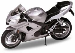 Welly Machetă moto Welly [1: 18] - Triumph Daytona 600 - Silver (DCC-WELLY12179S)