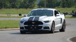 NagyNap. hu - Életre szóló élmények Ford Mustang GT Eleanor élményvezetés KakucsRing 3 kör