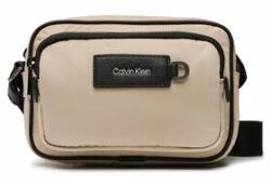 Calvin Klein Geantă crossover Ck Elevated Camera Bag K50K510193 Maro