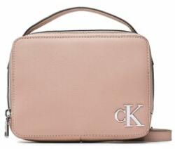 Calvin Klein Geantă Minimal Monogram Camera Bag18 K60K610331 Roz