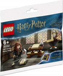 LEGO® Harry Potter™ - Hermione's Study Desk (30392)