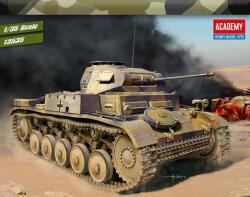Academy Kit tanc model 13535 - German Panzer II Ausf. F "North Africa" (1: 35) (36-13535)