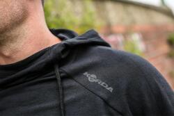 Korda Lightweight Hoodie Black kapucnis felső M (KCL200)