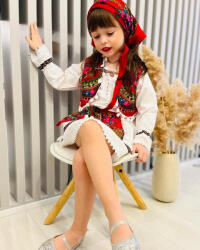Ie Traditionala Costum popular fetite Maria format din 5 piese ( 1 ani si 8 ani ) - ietraditionala - 279,00 RON