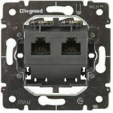 Legrand Galea adatcsatlakozó dugalj betét UTP RJ45 8(8) Cat5e csavaros LEGRAND - 775762 (775762)