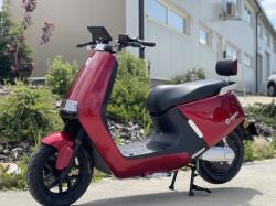 Z-Tech ZT-21 G5 ECO Grafén - Elektromos Robogó 2400W 72V 22Ah grafén akkumulátorral-bordó