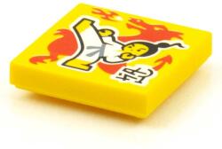LEGO® 3068bpb1568c3 - LEGO sárga csempe 2 x 2 méretű, sárkány karate rugás mintával (3068bpb1568c3)
