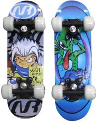 Worker Gördeszka WORKER Kid Szín: Hungry Fish