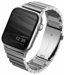 Uniq Strova Apple Watch Acél szíj 42/44/45/Ultra 49mm - Sterling ezüst (UNIQ-44MM-STRVSIL)