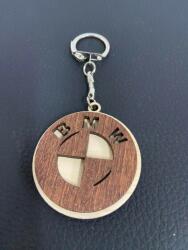 BMW gravírozott fa kulcstartó 6mm nyírfából új kinézet A (DP-UJBMWA)