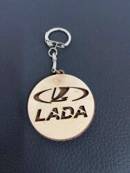  LADA gravírozott fa kulcstartó 6mm nyírfából új kinézet A (DP-UJLADA2A)
