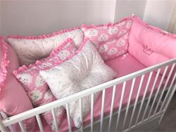 Deseda Set de 6 bucati aparatori protectii laterale patut 120x60 cm deseda roz-norisori roz-stelute roz pe alb