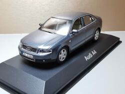 MINICHAMPS Audi A4 B6 Limousine 2001 Grafit1/43 (19006)