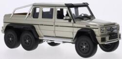 Welly Mercedes Benz G klass G63 AMG 6X6 2013 scala 1/241/43 (19813)