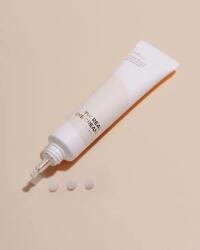 ISNTREE Szemkörnyékápoló krém Tw-Real Eye Cream - 30 ml