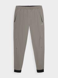 4F Pantaloni de antrenament cu uscare rapidă pentru bărbați - 4fstore - 189,90 RON