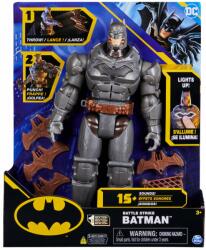 Batman Figurina interactiva cu accesorii, DC Universe, Batman, 30 cm, 20138219