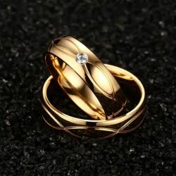 Elegance Adél prémium nemesacél gyűrű arany fazonban akár párban is (F6613)