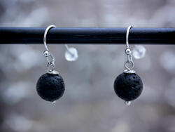 R. M. ékszer Láva lógós drót fülbevaló 8mm (18777RM)