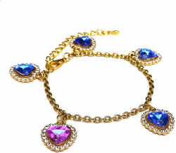 Maria King 4 kék és 1 pink kristály szív charmos karkötő, arany színű (STM-321-320-5k-a)