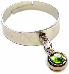 Maria King Zöld kristály charmos állítható méretű gyűrű, ezüst színű, választható szélességben (STM-422-gy)