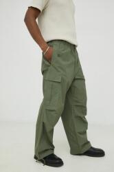 Samsøe Samsøe pantaloni de bumbac culoarea verde, drept PPYX-SPM0G7_78X