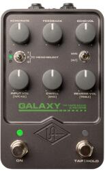 Universal Audio Galaxy '74 Tape Echo & Reverb - kytary