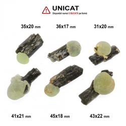  Epidot cu Prehnit Brut Natural - 31-45x17-22 mm- (XL ) - 1 Buc