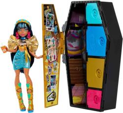 Mattel Monster High Cleo De Nile baba ruhásszekrénnyel és sok rejtélyes kiegészítővel (Skulltimate Secrets)