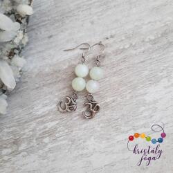 Kristály Jóga Shop Jáde 8 mm-es ásvány fülbevaló, Om medállal