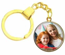 Maria King Üveglencsés kulcstartó a te fotóddal, lánccal, arany színben (STM-uv-ku-fk-a)