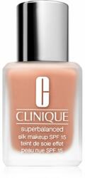 Clinique Superbalanced Makeup selymesen finom alapozó árnyalat CN 62 Porcelain Beige 30 ml
